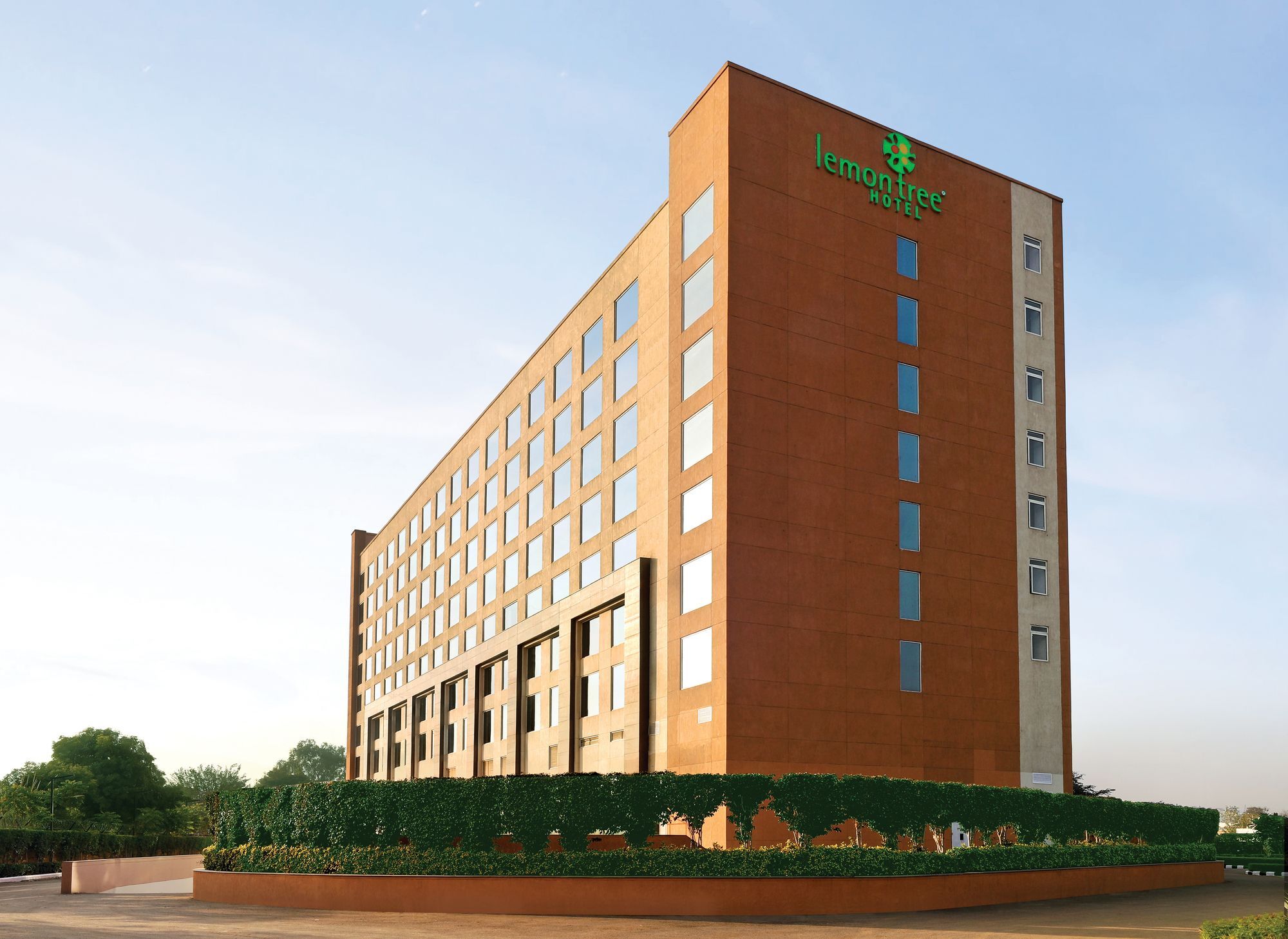 Lemon Tree Hotel Sohna Road Gurgaon Exterior foto