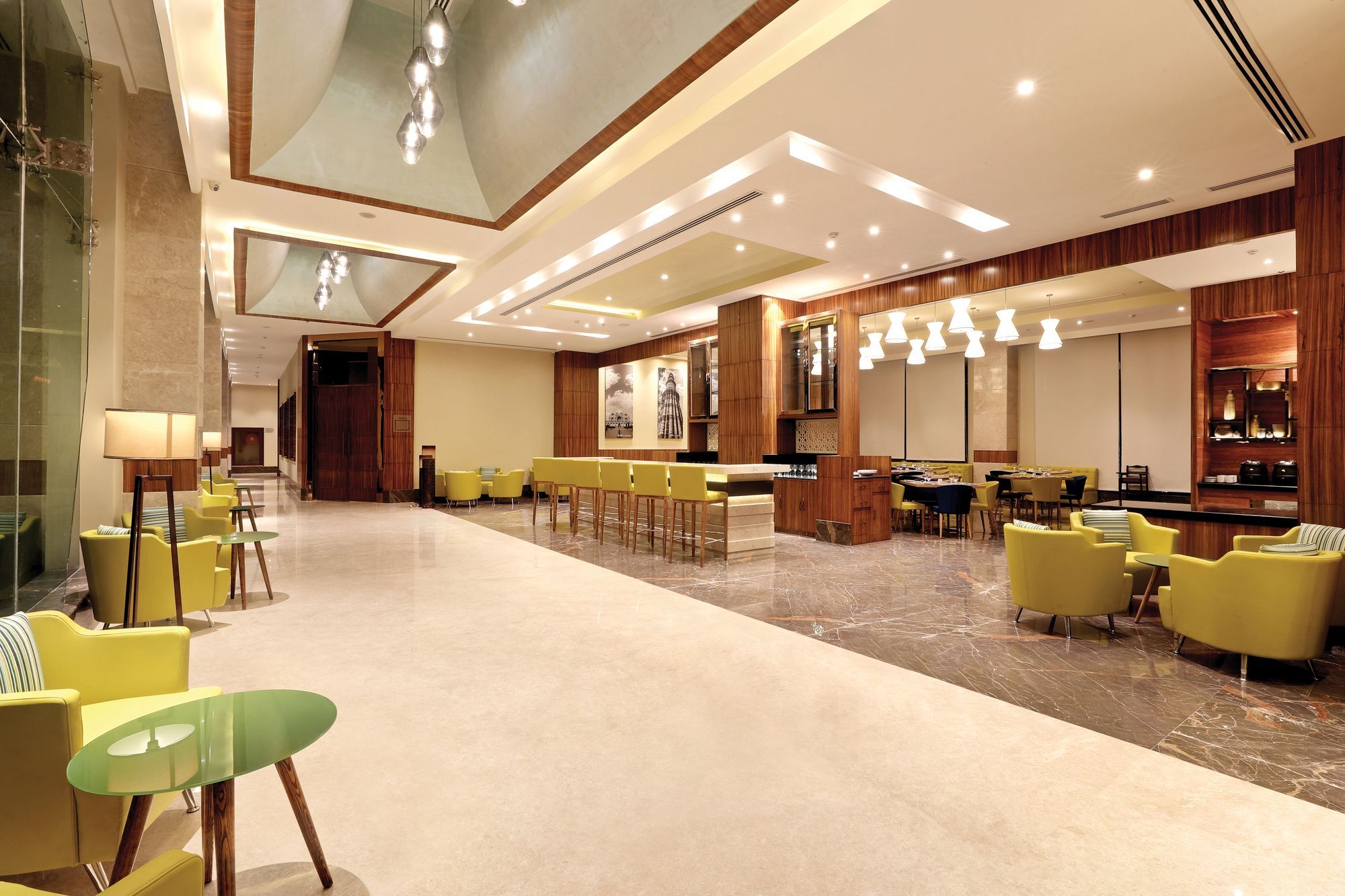 Lemon Tree Hotel Sohna Road Gurgaon Exterior foto