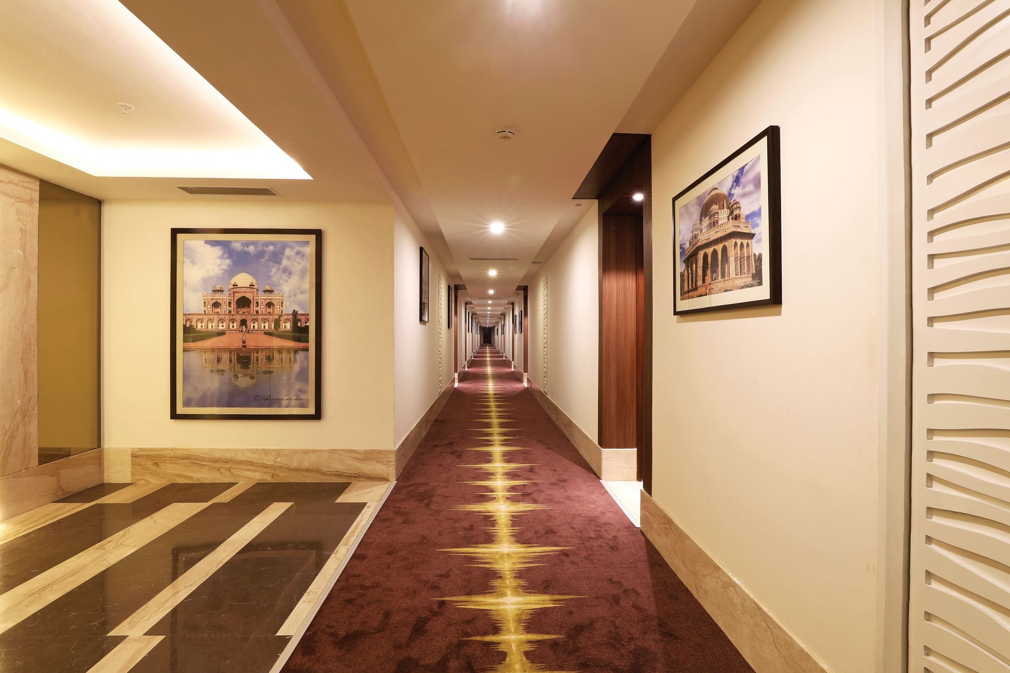 Lemon Tree Hotel Sohna Road Gurgaon Exterior foto